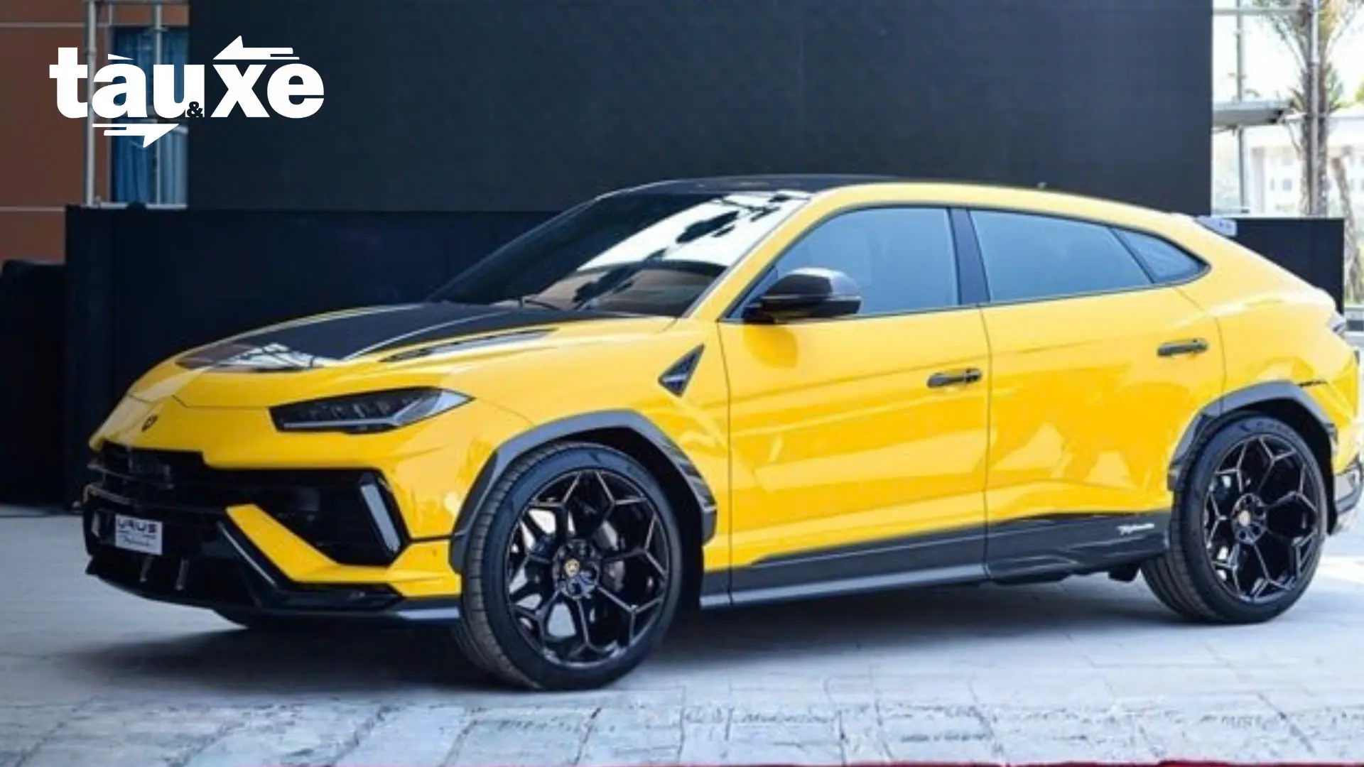Lamborghini Urus bị gọi sửa chữa tại Việt Nam | Bản tin Tàu và Xe | 05/10/2025